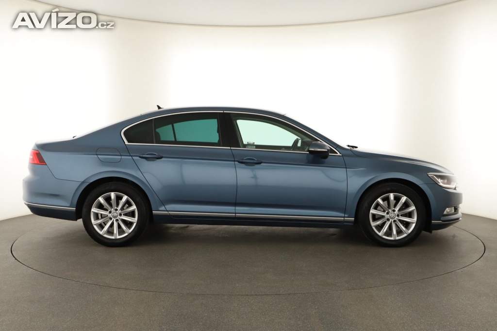 Foto inzerátu Volkswagen Passat 2.0 TDI