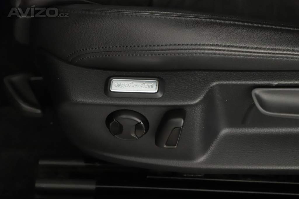 Foto inzerátu Volkswagen Passat 2.0 TDI