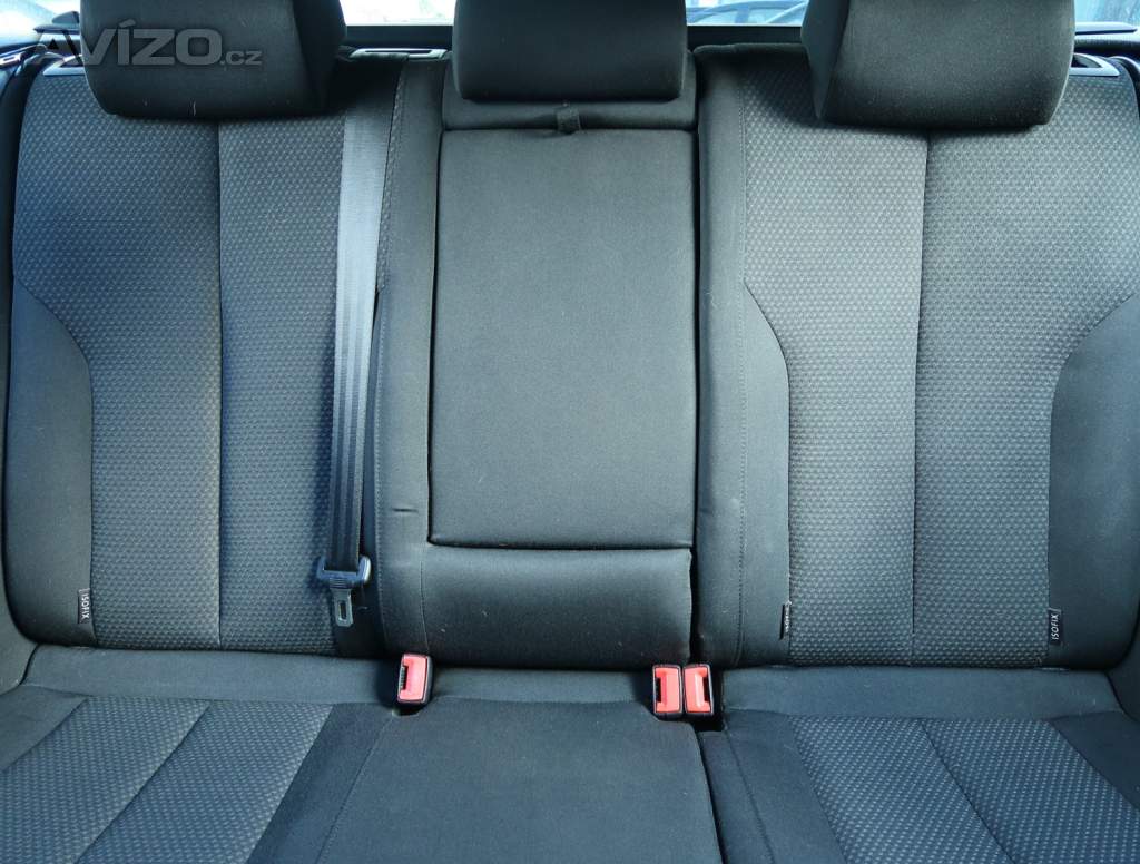 Foto inzerátu Volkswagen Passat 2.0 TDI