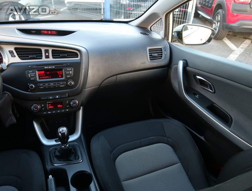 Foto inzerátu Kia Ceed 1.6 GDI