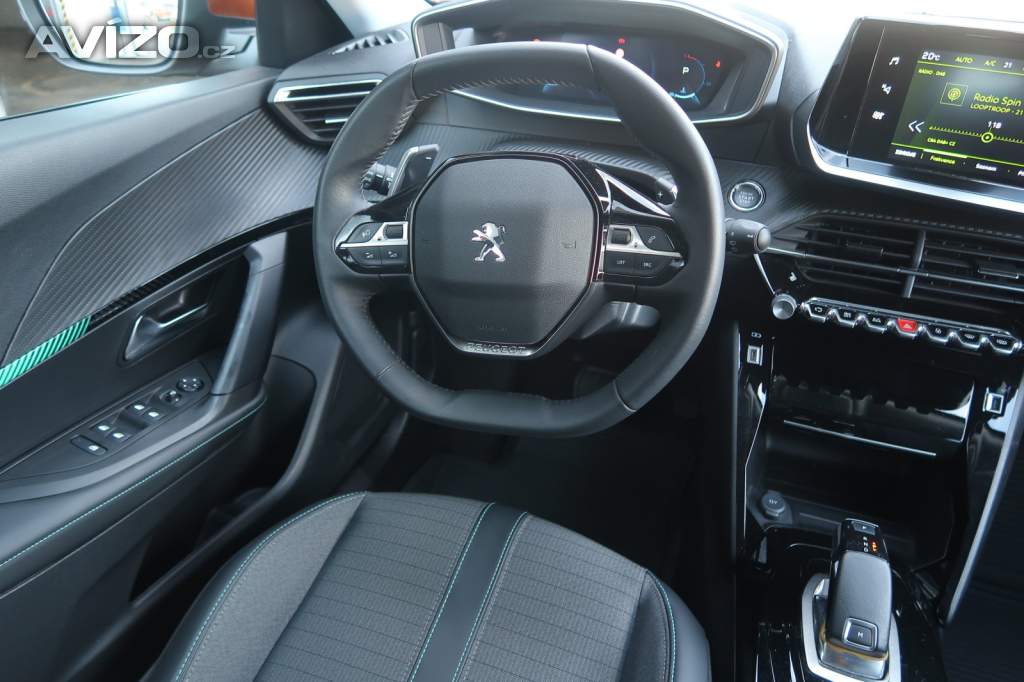Foto inzerátu Peugeot 2008 1.2 PureTech