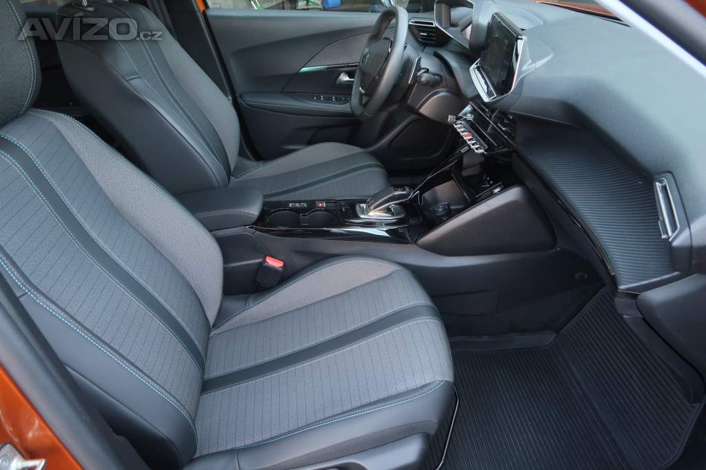 Foto inzerátu Peugeot 2008 1.2 PureTech