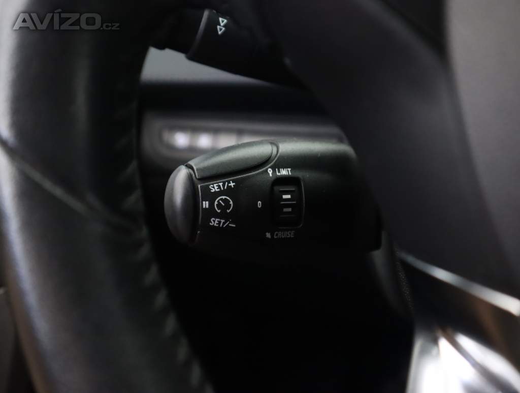 Foto inzerátu Peugeot 2008 1.2 PureTech