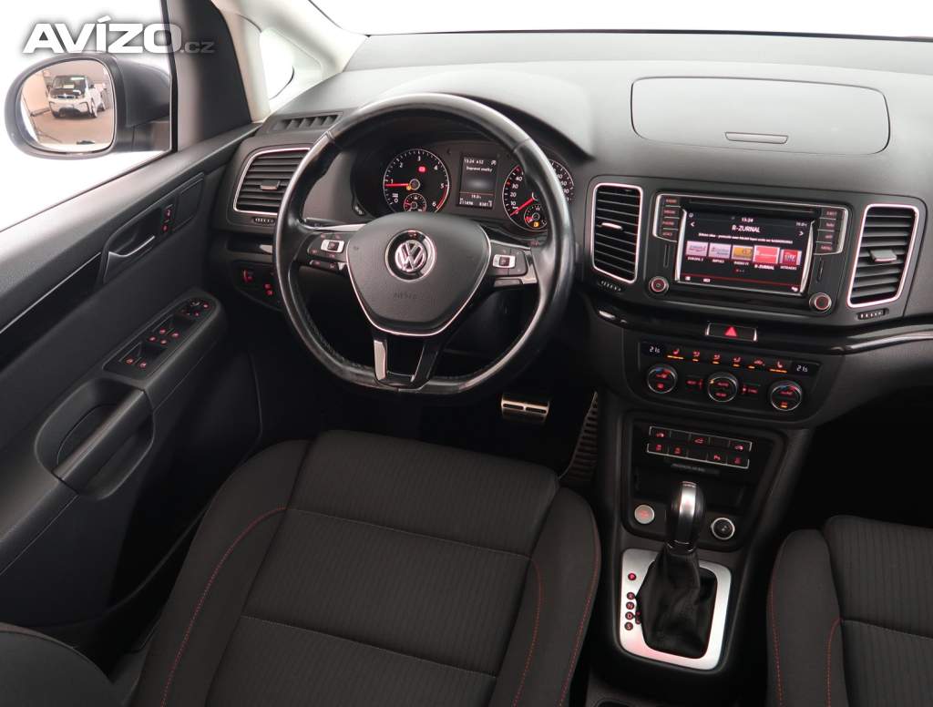 Foto inzerátu Volkswagen Sharan 2.0 TDI