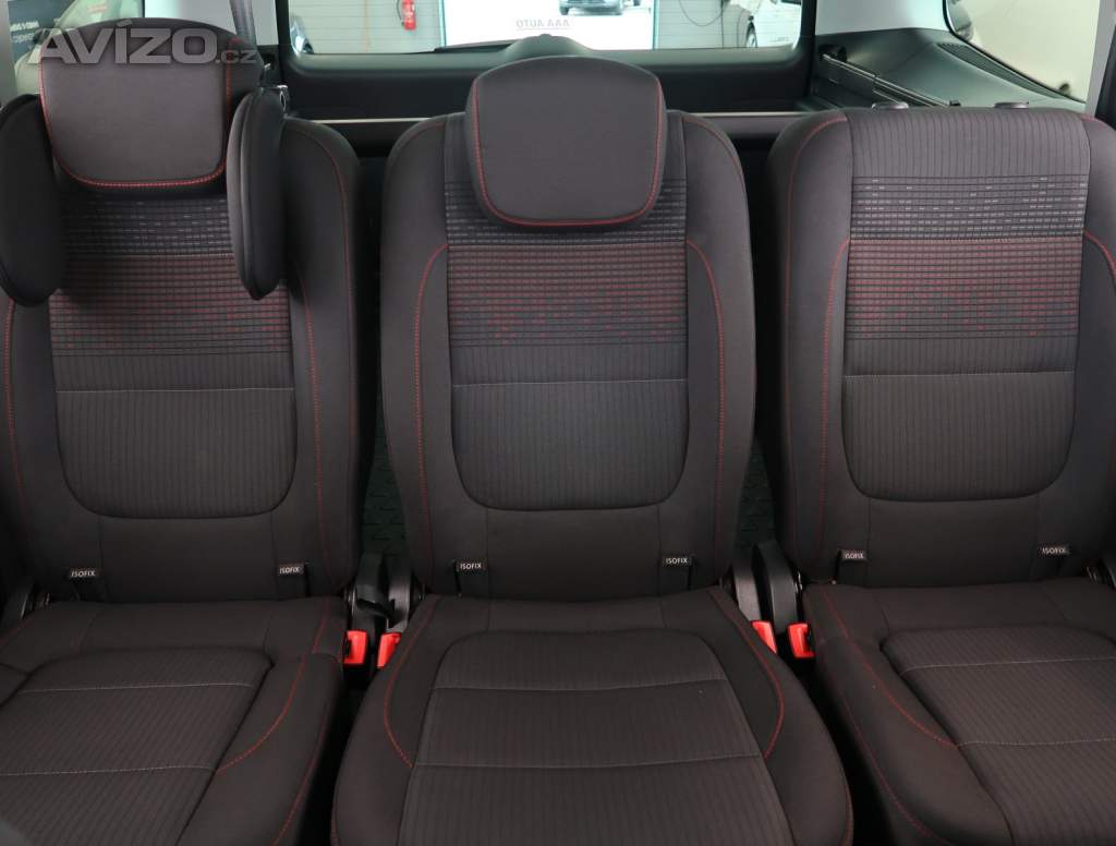 Foto inzerátu Volkswagen Sharan 2.0 TDI