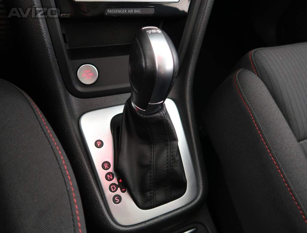 Foto inzerátu Volkswagen Sharan 2.0 TDI