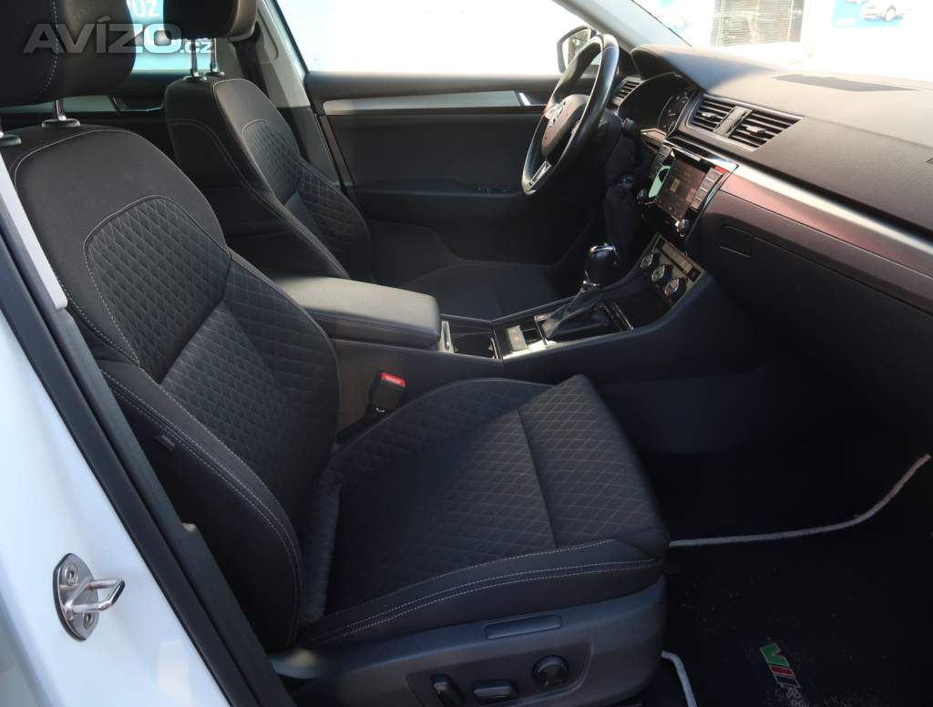 Foto inzerátu Škoda Superb 2.0 TDI