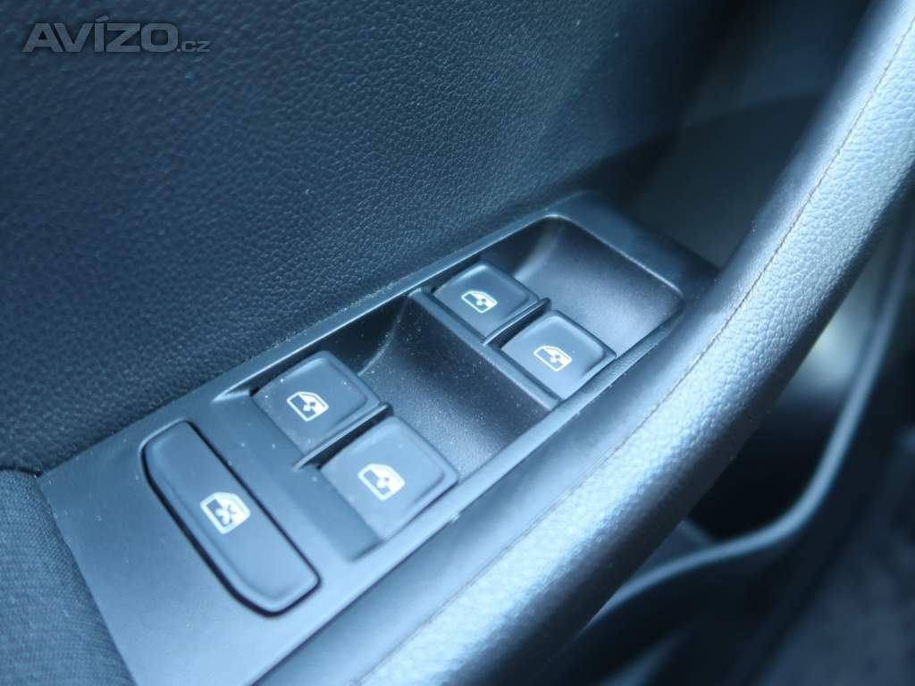 Foto inzerátu Škoda Fabia 1.0 TSI