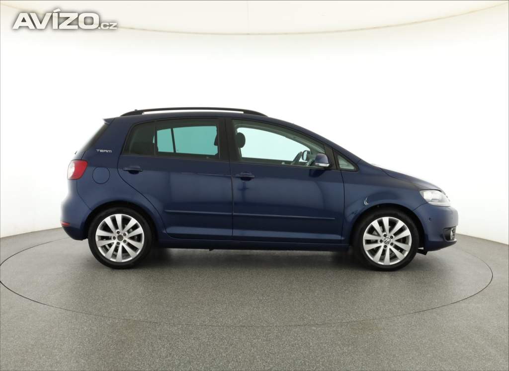 Foto inzerátu Volkswagen Golf 2.0 TDI