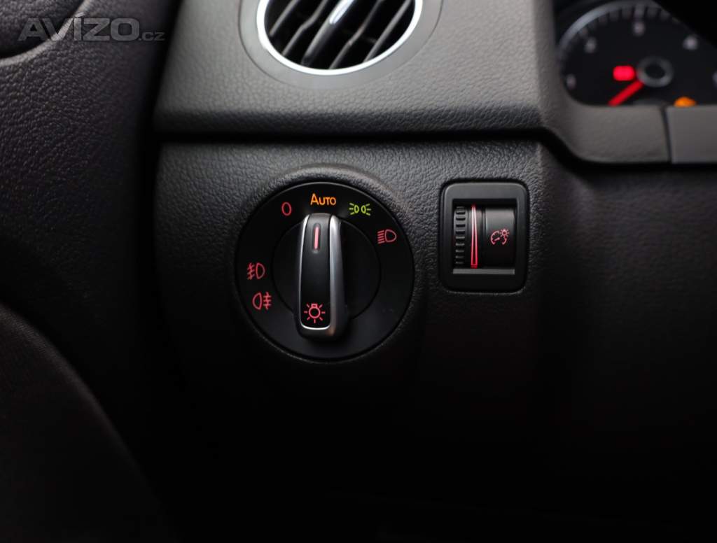 Foto inzerátu Volkswagen Golf 2.0 TDI