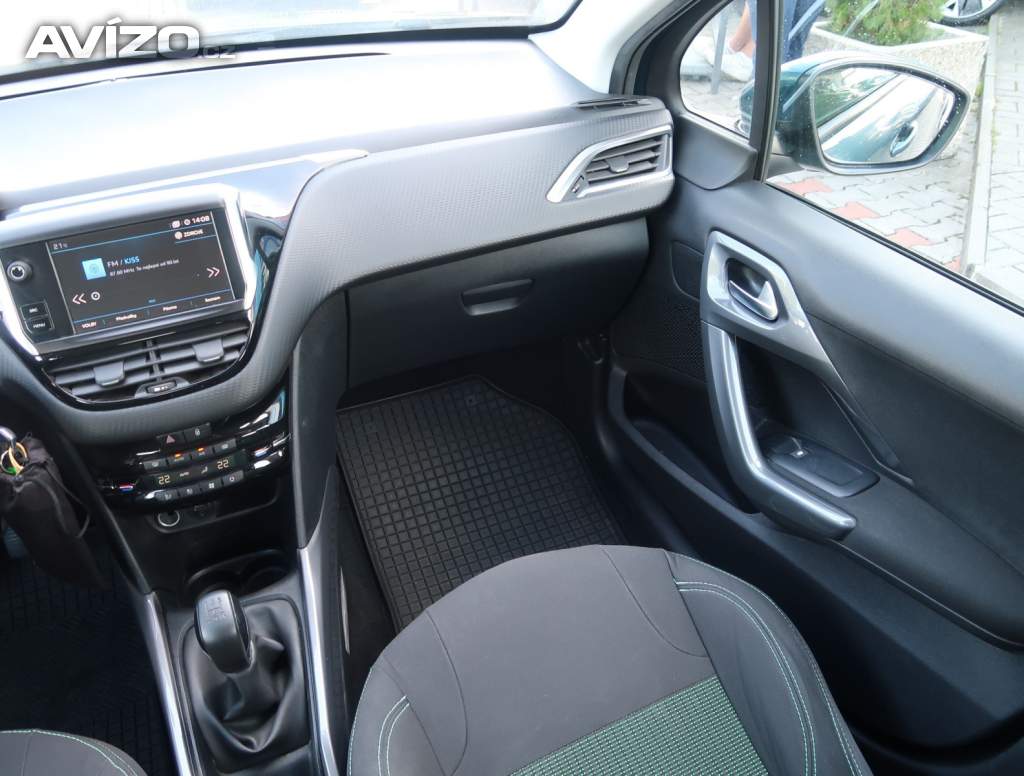 Foto inzerátu Peugeot 2008 1.2 PureTech