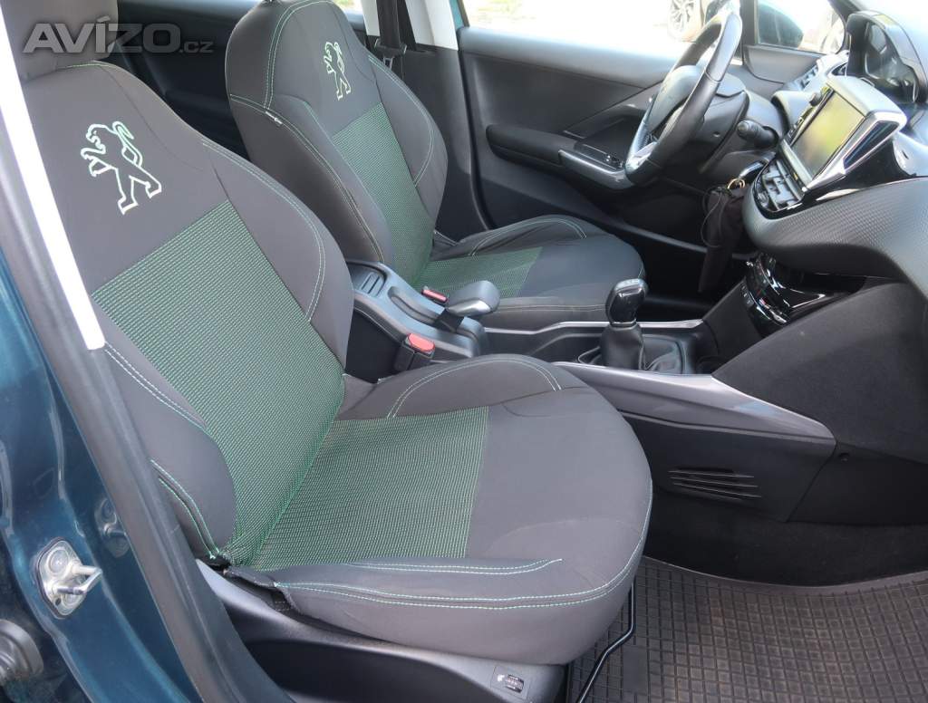 Foto inzerátu Peugeot 2008 1.2 PureTech