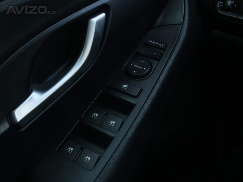 Foto inzerátu Hyundai i30 Fastback 1.0 T-GDI