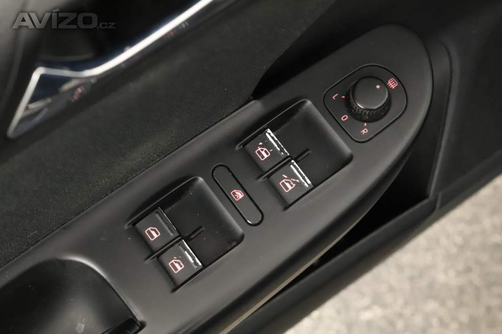 Foto inzerátu Volkswagen Passat 2.0 TFSI