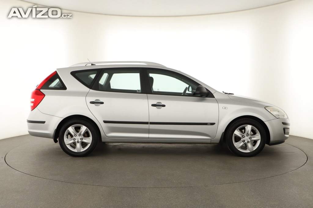 Foto inzerátu Kia Ceed 1.4 CVVT