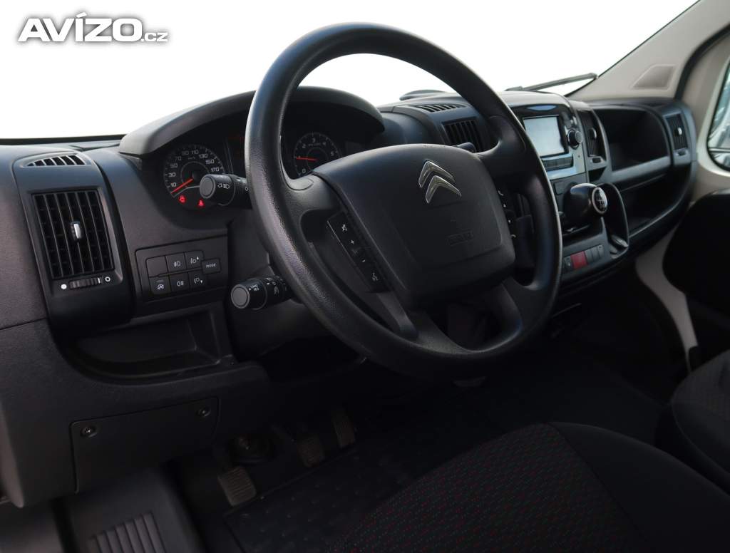 Foto inzerátu Citroën Jumper 2.2 BlueHDi