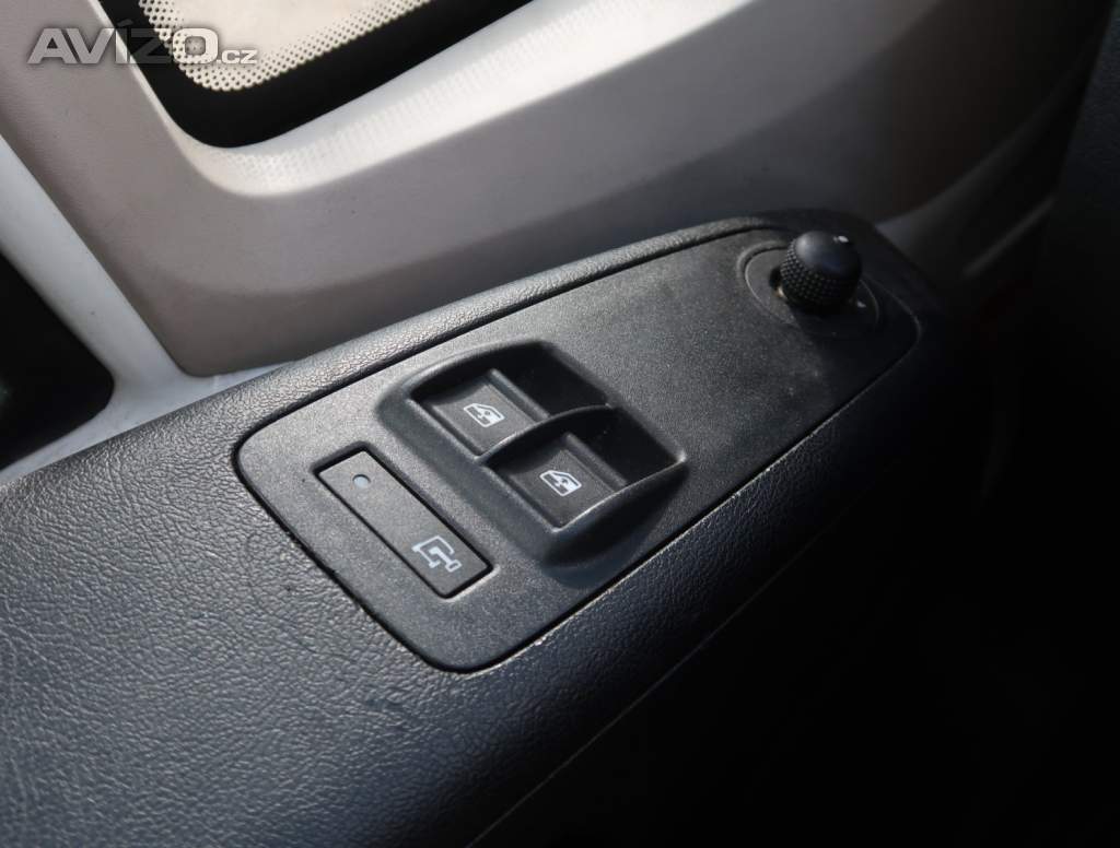 Foto inzerátu Citroën Jumper 2.2 BlueHDi