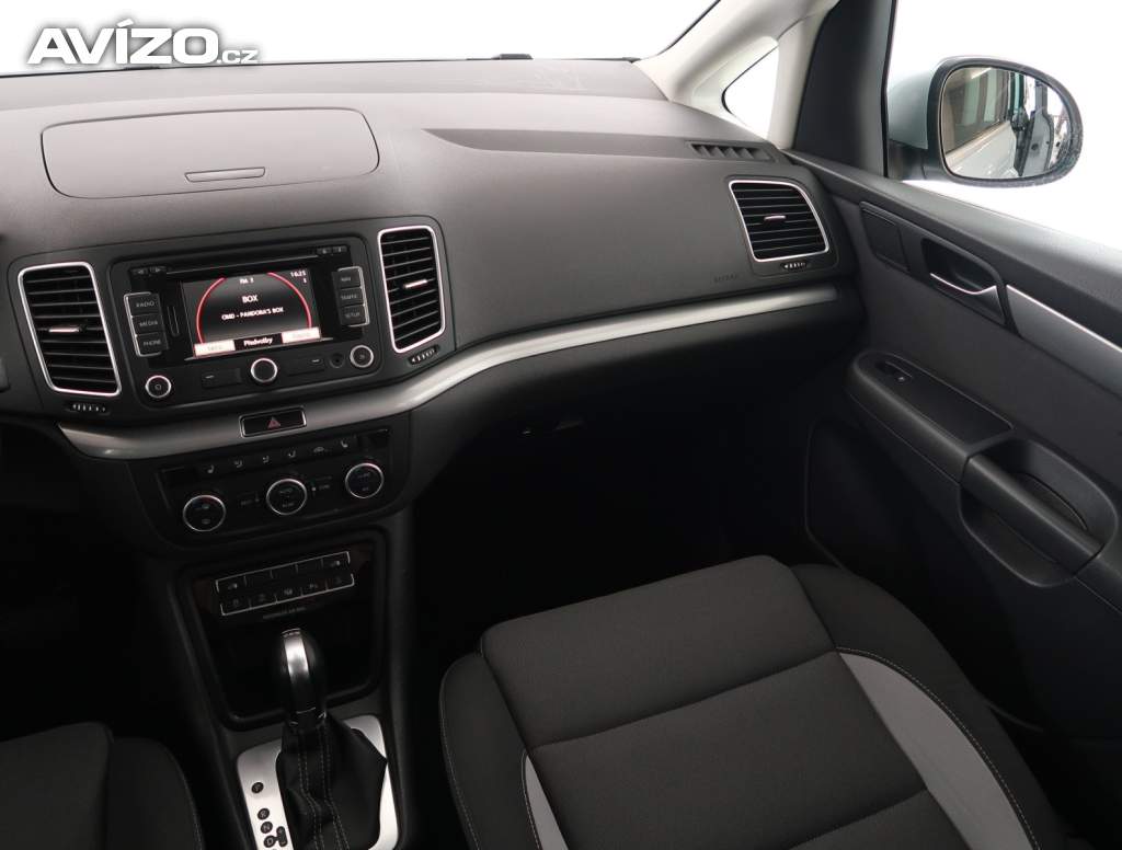 Foto inzerátu Volkswagen Sharan 2.0 TDI