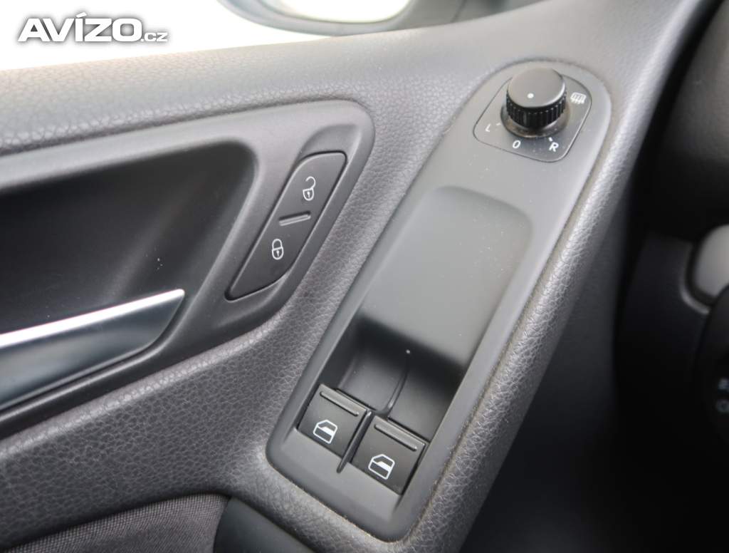 Foto inzerátu Volkswagen Golf 1.4 TSI