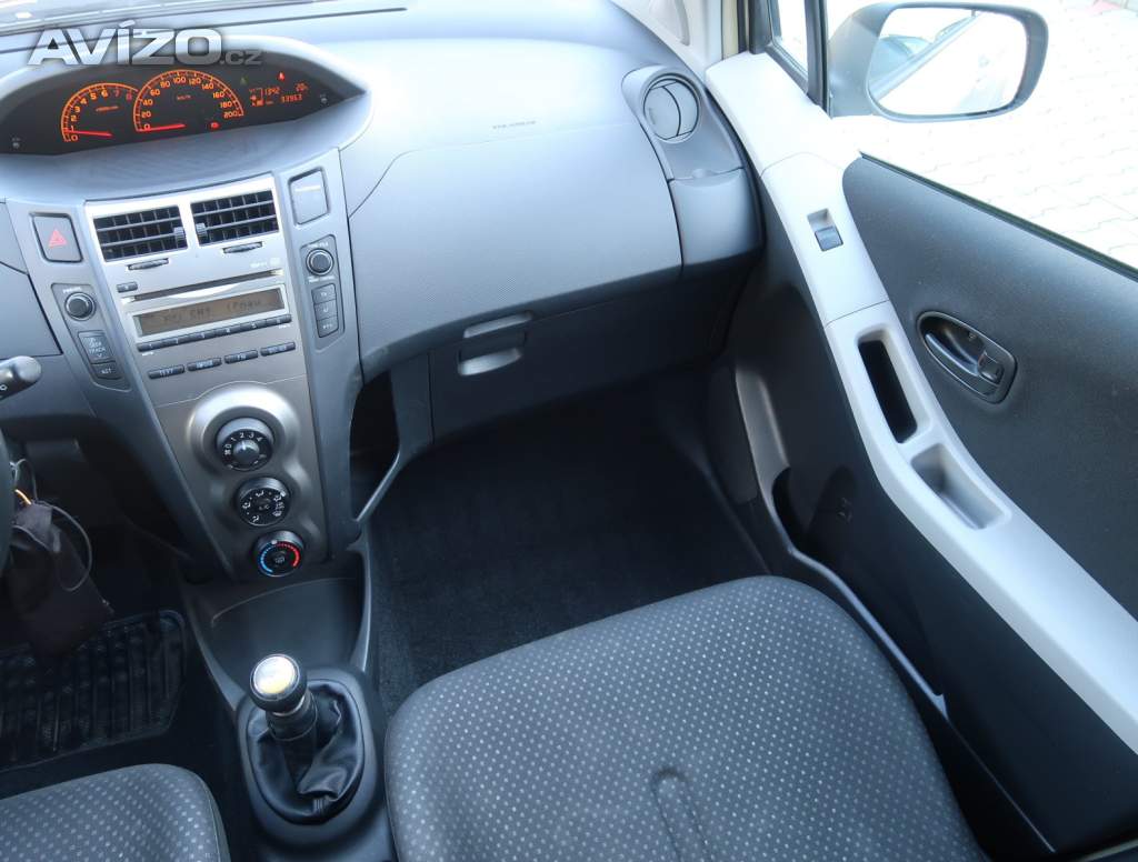Foto inzerátu Toyota Yaris 1.0 VVT-i