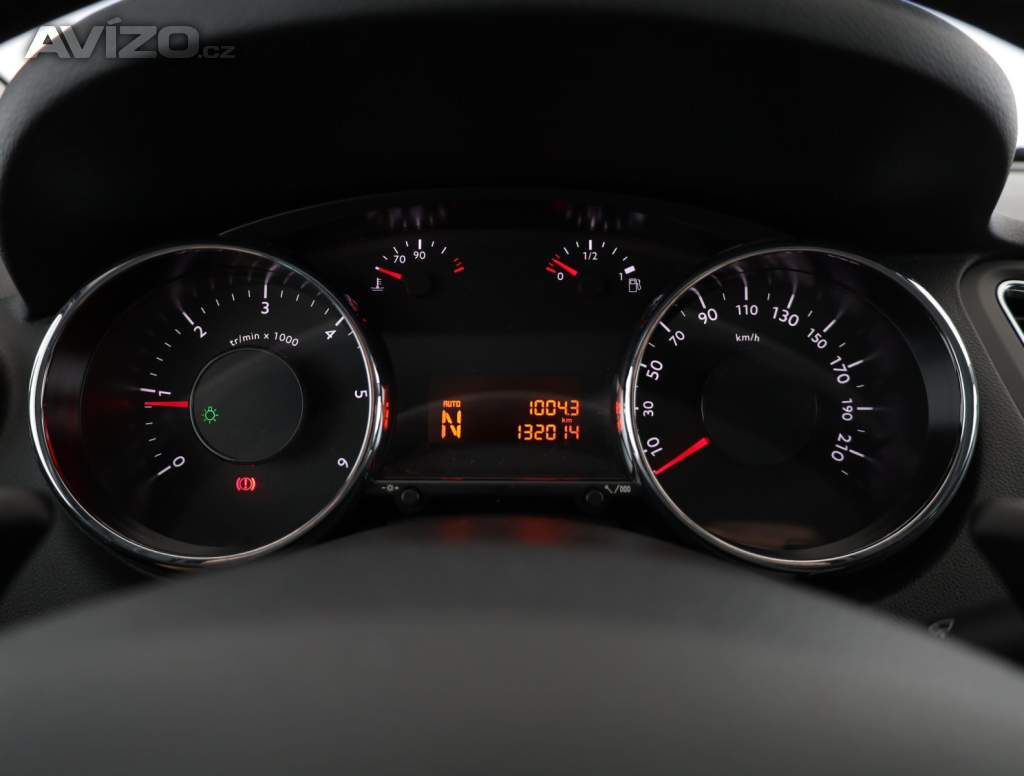 Foto inzerátu Peugeot 5008 1.6 HDi