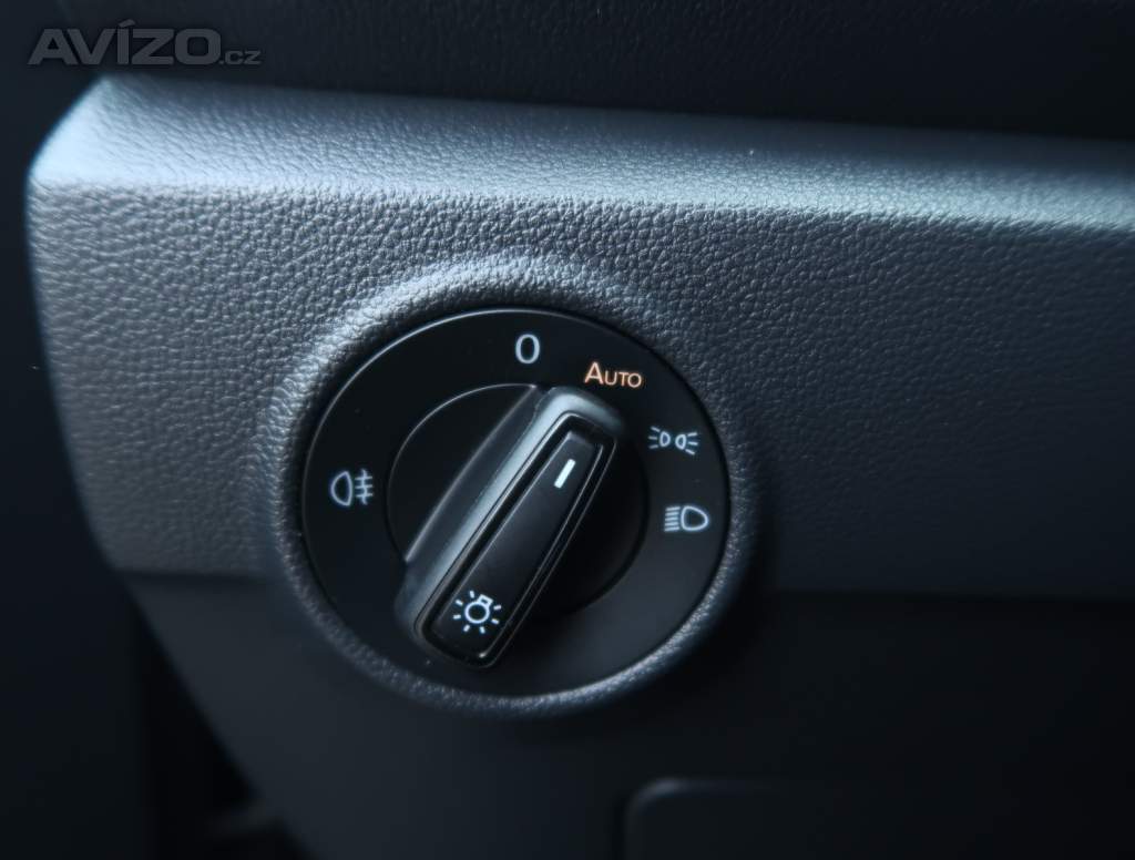 Foto inzerátu Volkswagen T-Roc 1.0 TSI