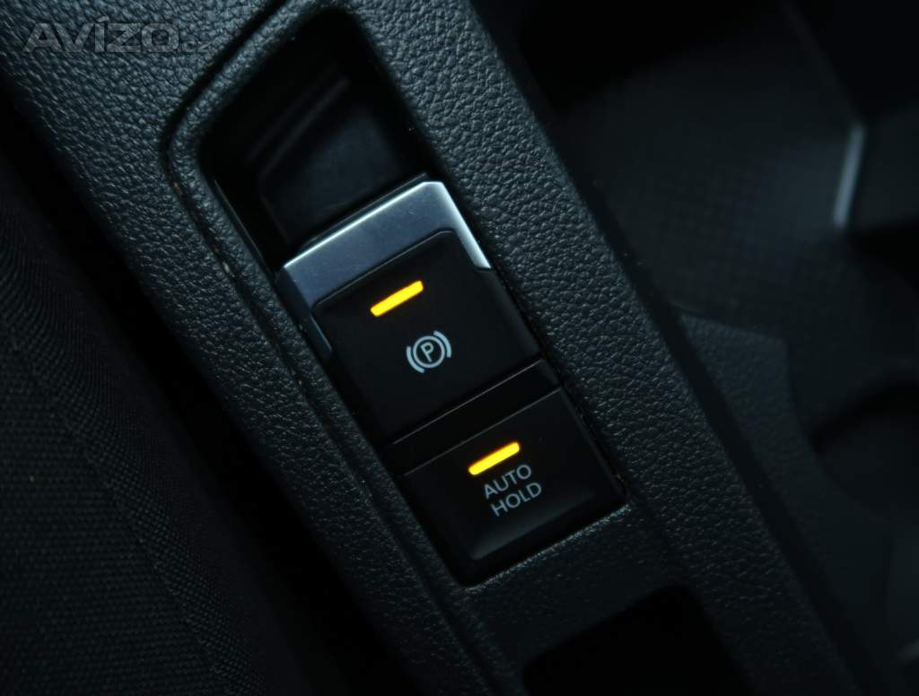 Foto inzerátu Volkswagen T-Roc 1.0 TSI