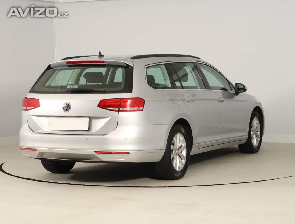 Foto inzerátu Volkswagen Passat 2.0 TDI