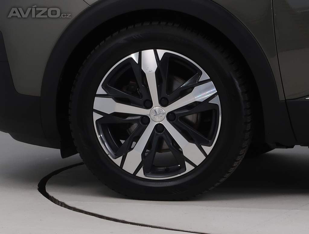 Foto inzerátu Peugeot 5008 PureTech 130