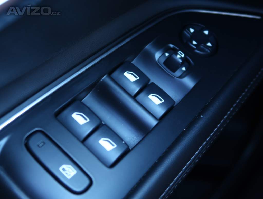 Foto inzerátu Peugeot 5008 PureTech 130