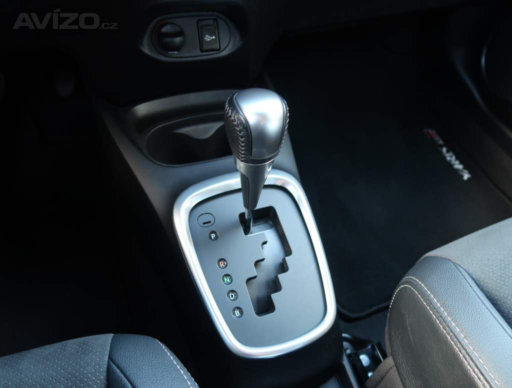 Foto inzerátu Toyota Yaris 1.5 Hybrid