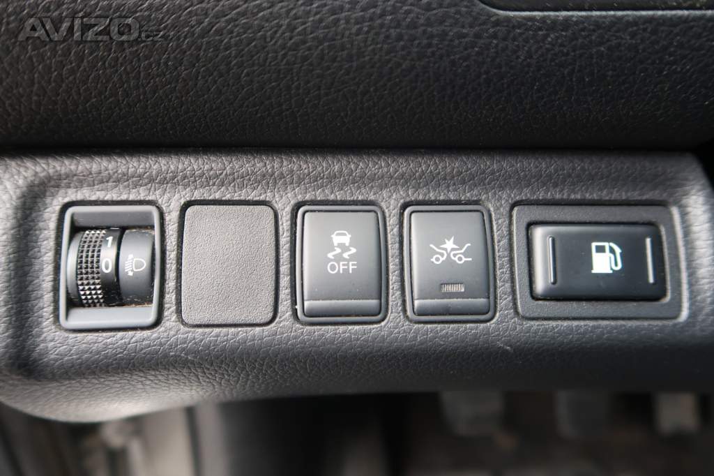 Foto inzerátu Nissan Navara 2.3 dCi