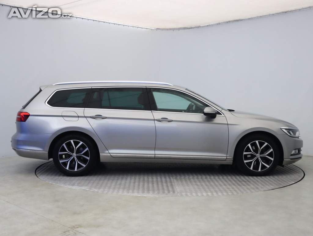 Foto inzerátu Volkswagen Passat 2.0 TDI