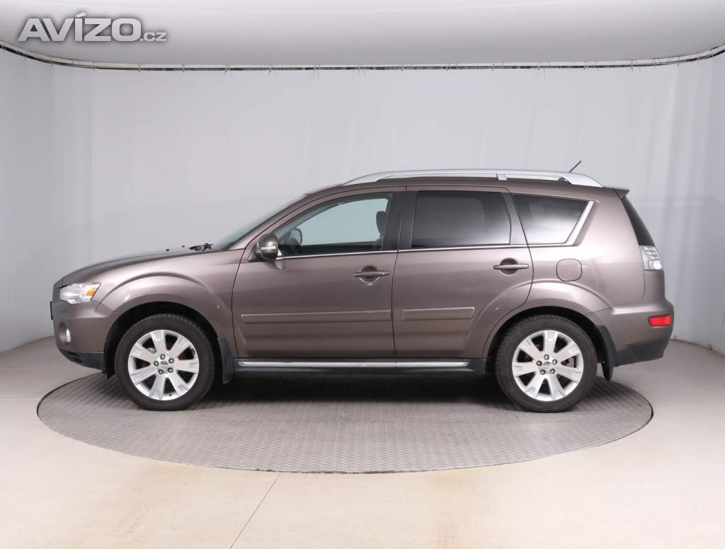 Foto inzerátu Mitsubishi Outlander 2.2 DI-D