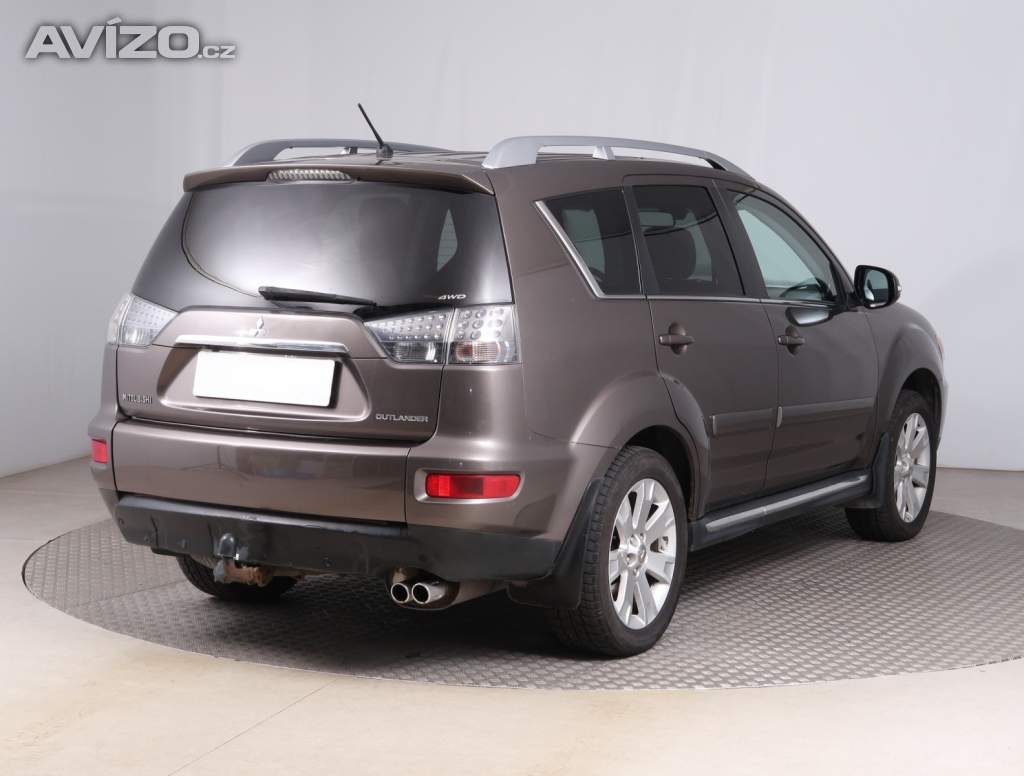 Foto inzerátu Mitsubishi Outlander 2.2 DI-D