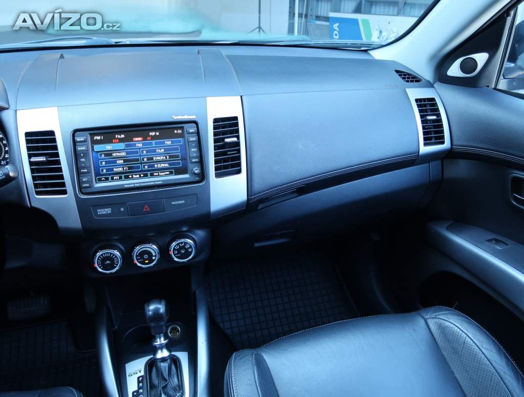 Foto inzerátu Mitsubishi Outlander 2.2 DI-D