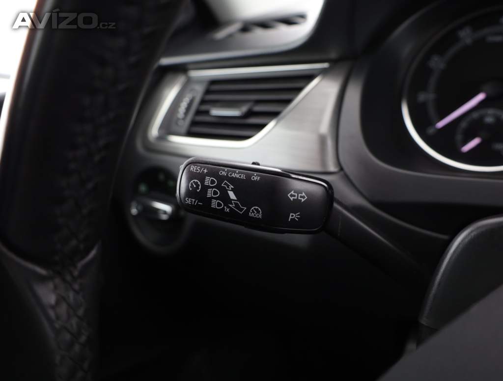 Foto inzerátu Škoda Rapid 1.0 TSI