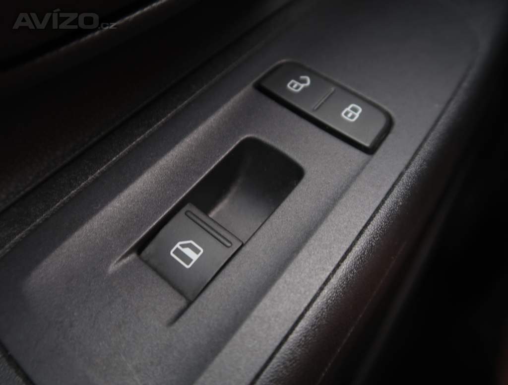 Foto inzerátu Volkswagen Up! 1.0 MPI