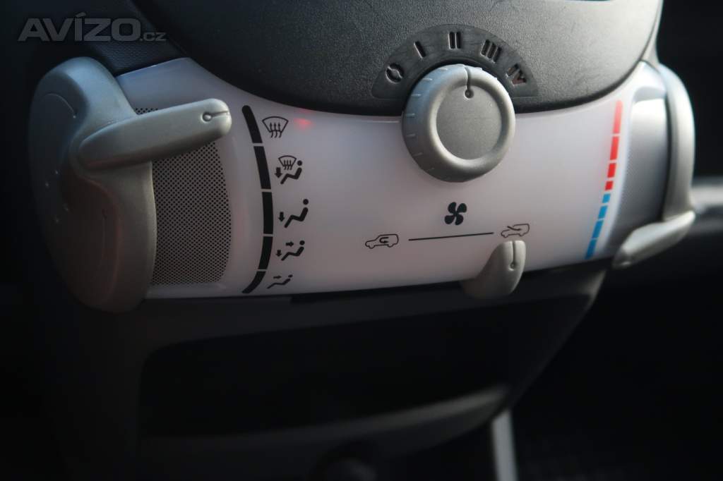 Foto inzerátu Toyota Aygo 1.0 VVT-i