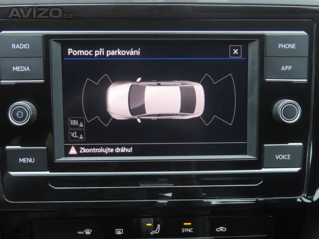 Foto inzerátu Volkswagen Passat 1.5 TSI