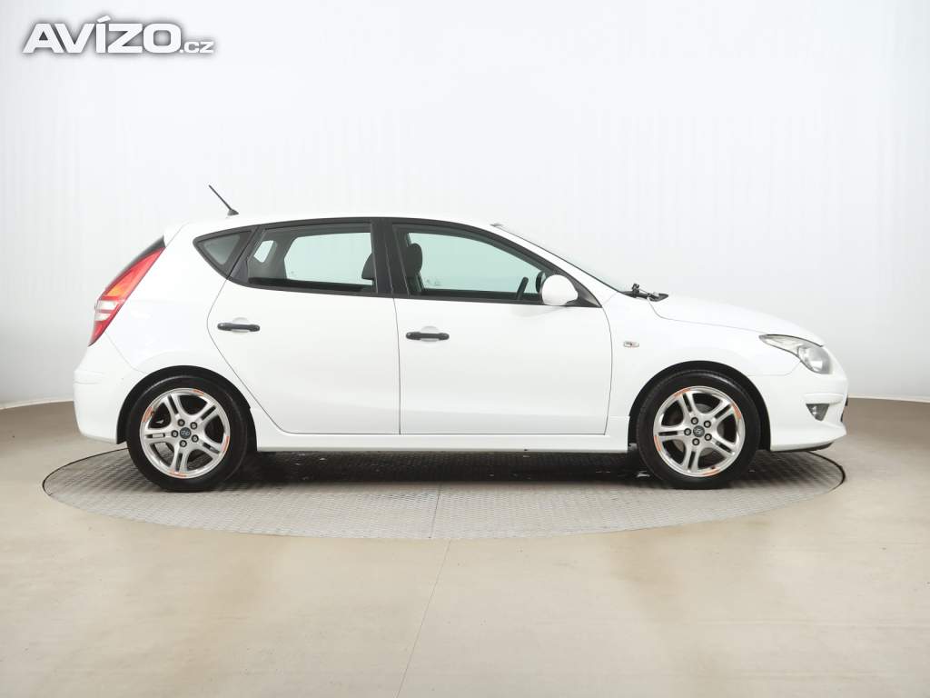 Foto inzerátu Hyundai i30 1.6 CVVT