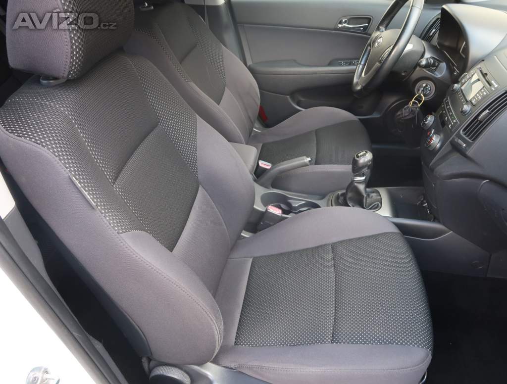 Foto inzerátu Hyundai i30 1.6 CVVT