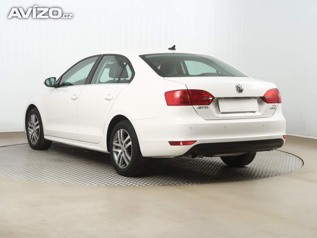 Foto inzerátu Volkswagen Jetta 1.6 TDI