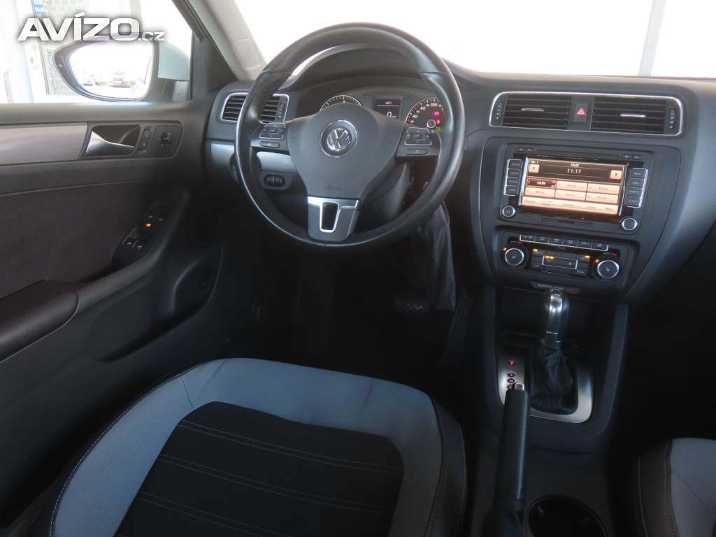 Foto inzerátu Volkswagen Jetta 1.6 TDI