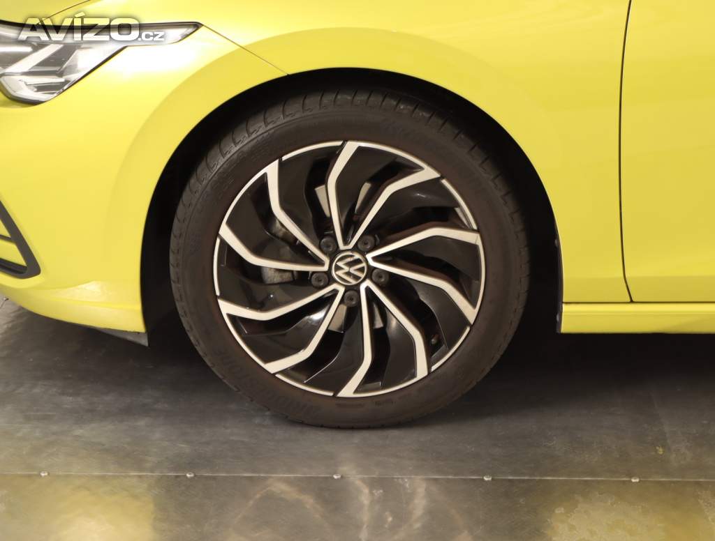 Foto inzerátu Volkswagen Golf 1.5 TSI