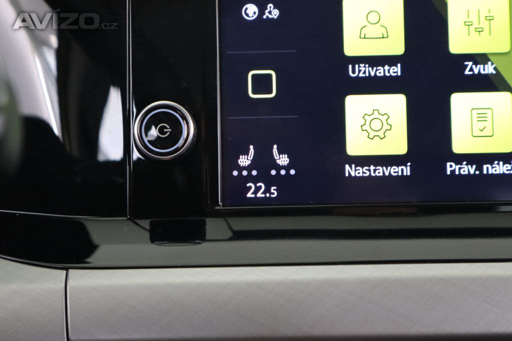 Foto inzerátu Volkswagen Golf 1.5 TSI