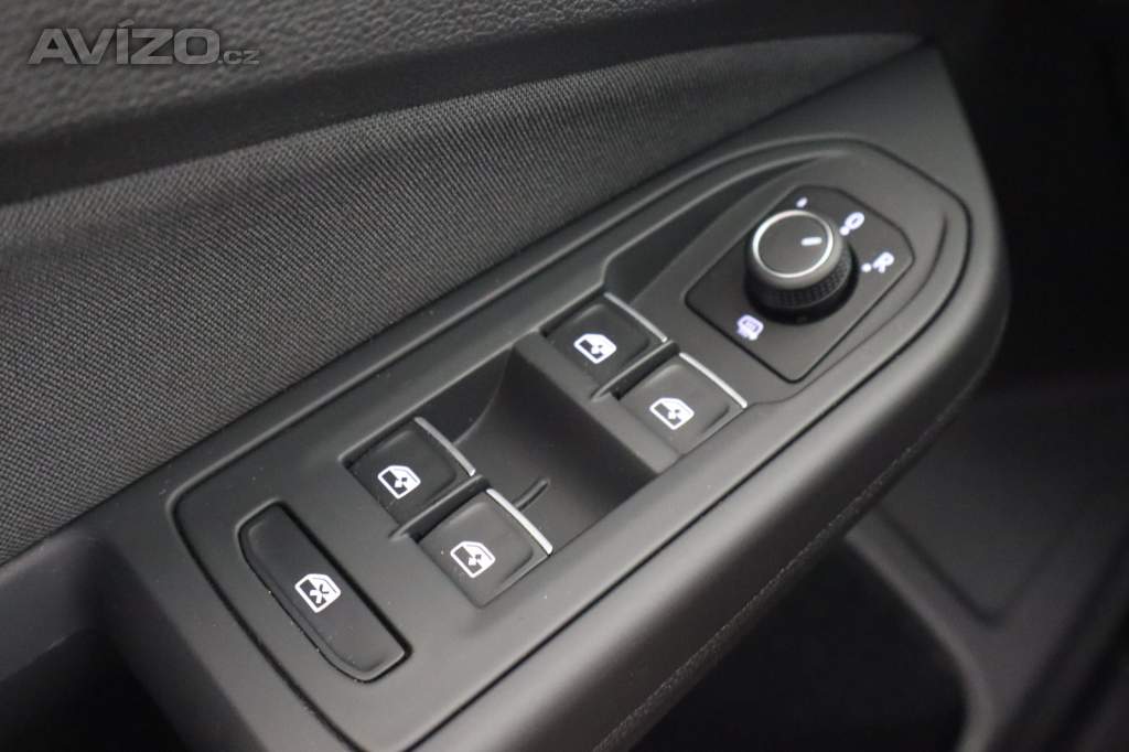 Foto inzerátu Volkswagen Golf 1.5 TSI