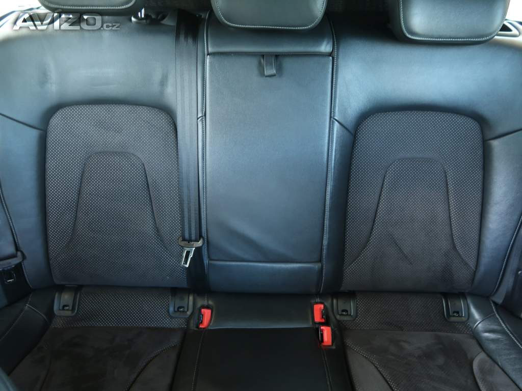 Foto inzerátu Audi A4 2.0 TDI