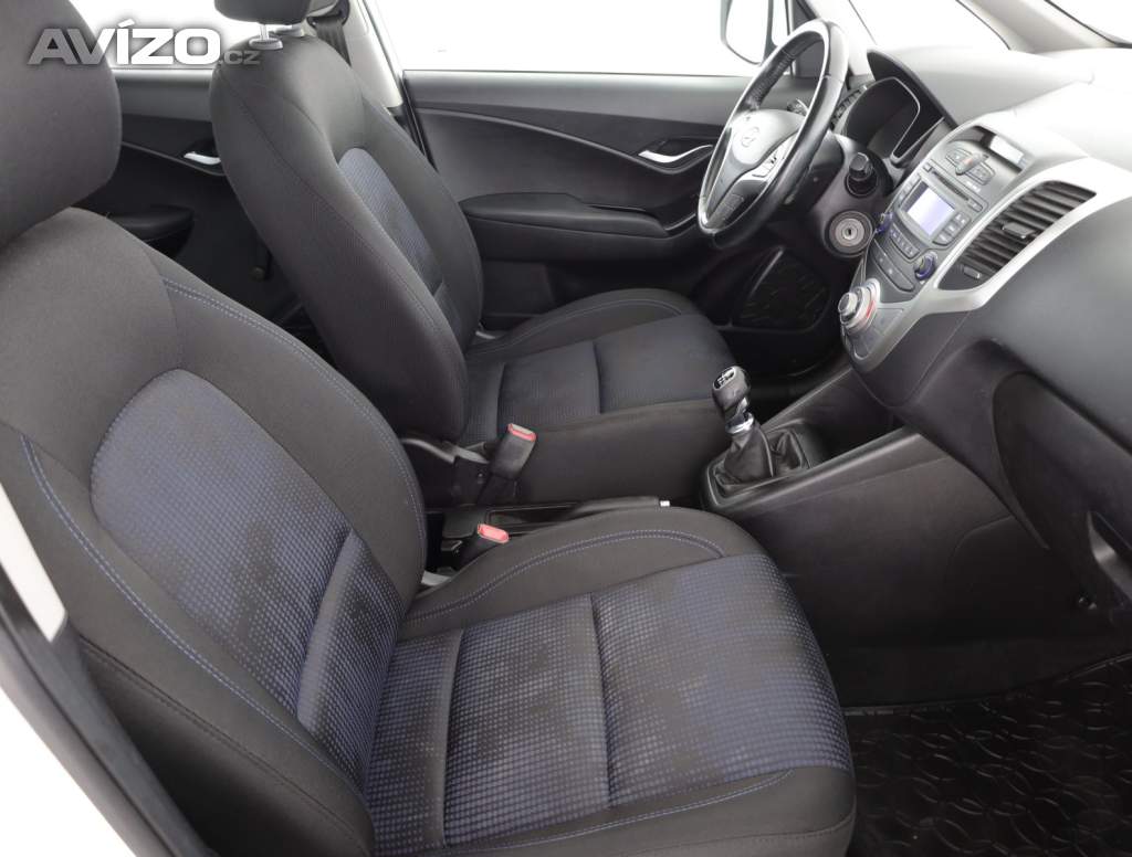 Foto inzerátu Hyundai ix20 1.6 CVVT