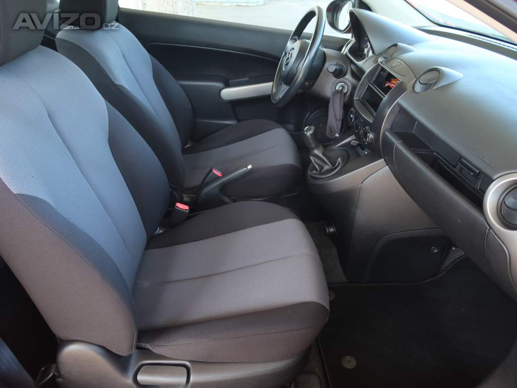 Foto inzerátu Mazda 2 1.4 i